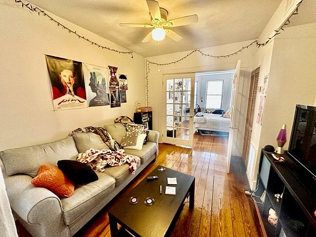 1st image of 20 Stillman St APT 2M