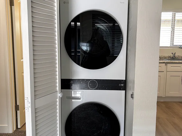 Enjoy the convenience of an LG ThinQ smart washer and dryer set, offering modern features, energy efficiency, and app_connected control.