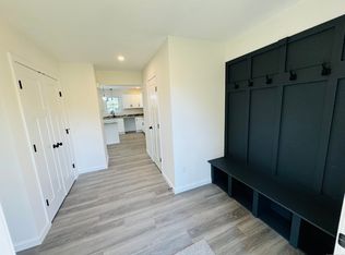 76 Red Cedar Rd, Woodstock, CT 06281