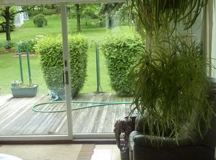 110 Hickory Dr, Beaver Falls, PA 15010