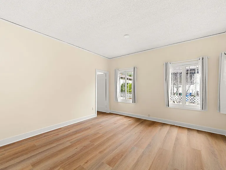 507 N Vine Ave — Photo 15