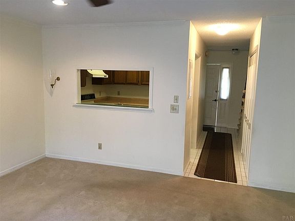 3rd image of 1322 Foxborough Dr