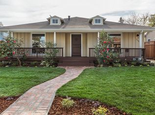 230 Iris St, Redwood City, CA 94062