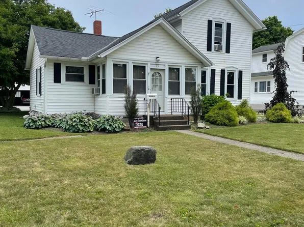 99 Park Ave, New London, OH 44851