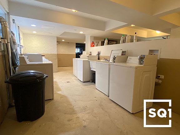 2nd image of 1704 W Sunnyside Ave APT 2F