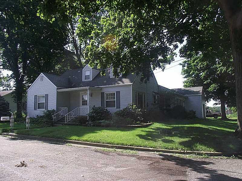1st image of 119 Court Ave