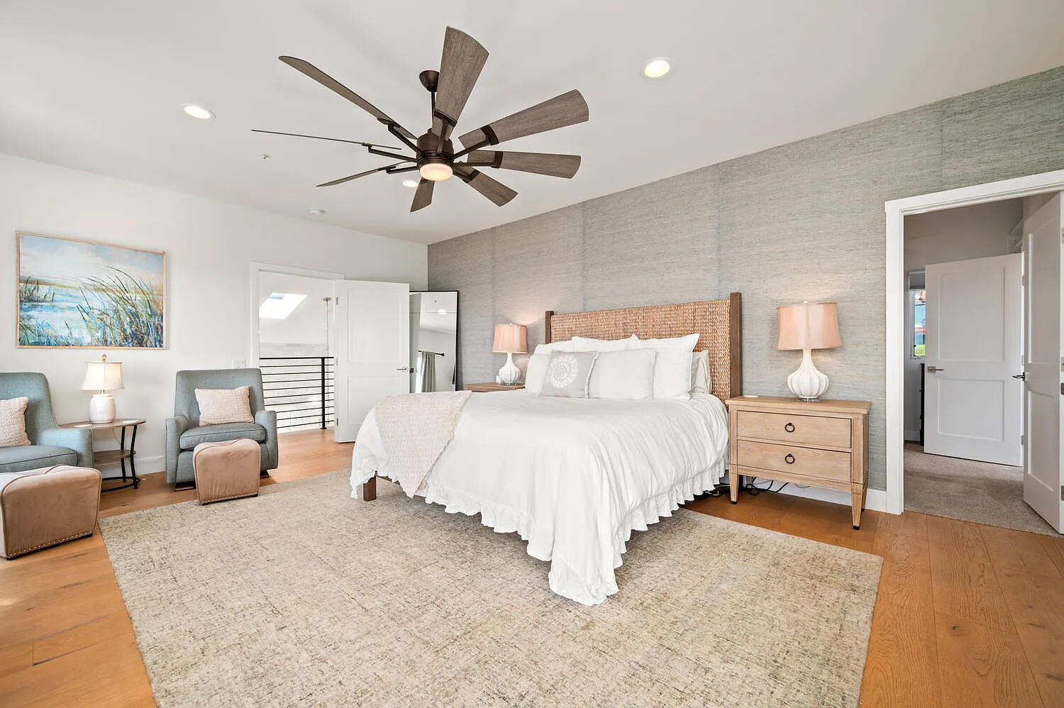 4 bed, 3.5 bath, 2900 sqft, $12,500 — Photo 4