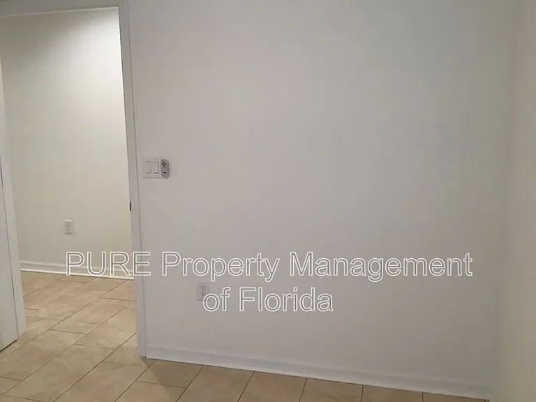 339 NE Sanchez Ave #111 — Photo 10