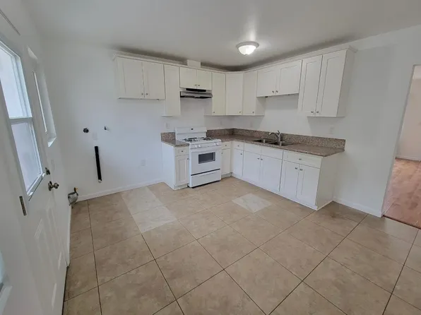 12809 Dunton Dr, Whittier, CA 90602