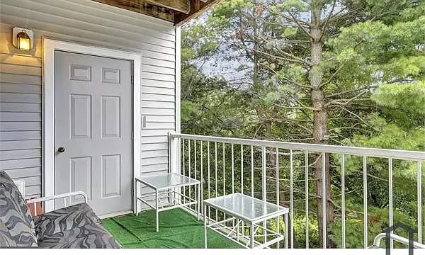 4406 Silverbrook Ln #J201 — Photo 16