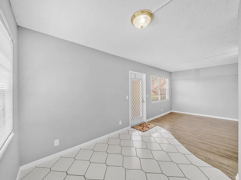 308 Fanshaw Way #308-H — Photo 36