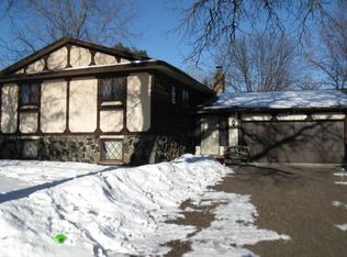 18931 Vickers St NE, East Bethel, MN 55092