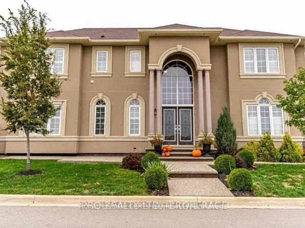 60 Guest St, Hamilton, ON L9K 0G5