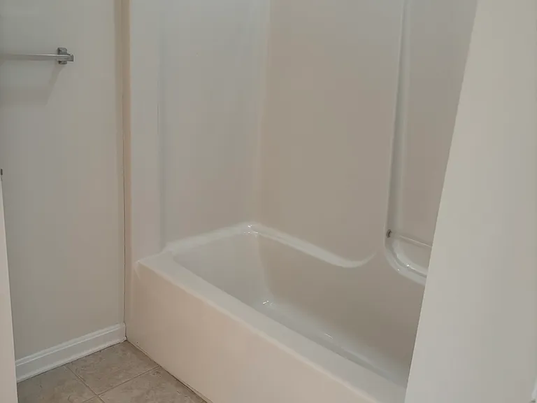 107 Heartwood Dr — Photo 9