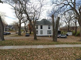 731 Bowery St #2, Iowa City, IA 52240