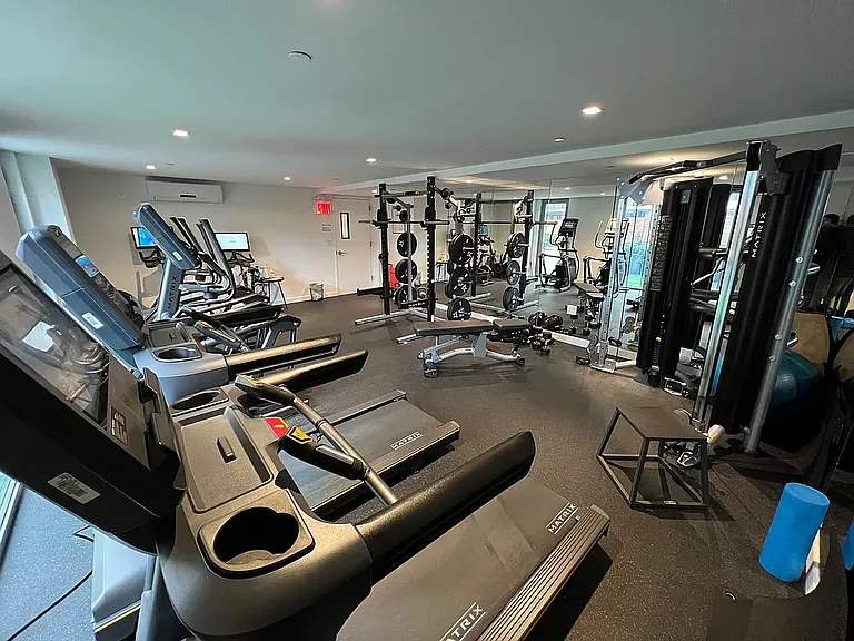 567 Ocean Ave #B501 — Photo 12