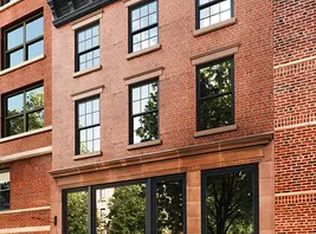 526 Hudson St, New York, NY 10014