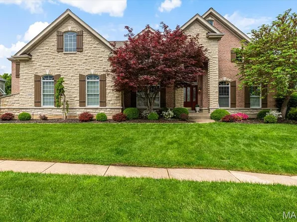 16842 Eagle Bluff Ct, Chesterfield, MO 63005