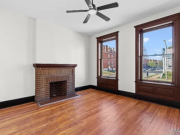 2nd image of 2858 Wyoming St #1