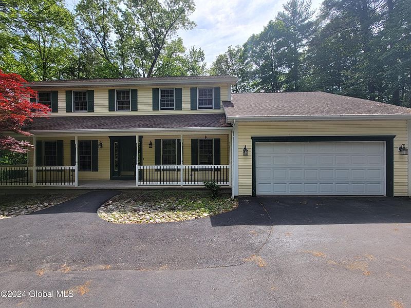 2nd image of 54 Canterbury Road