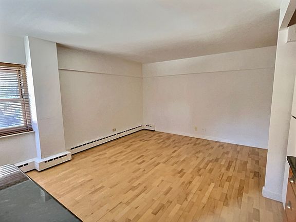 5th image of 4970 N Marine Dr APT 224