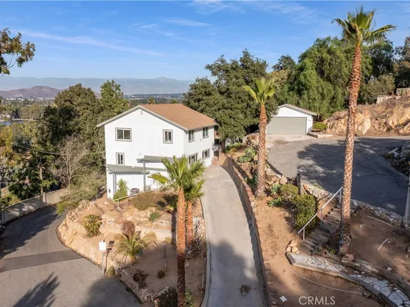 4646 Beacon Way, Riverside, CA 92501