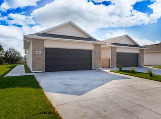 4466 N Sandplum St, Wichita, KS 67205