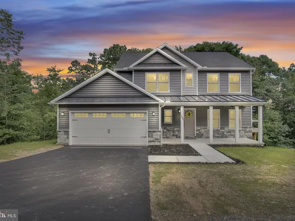 591 Belle Vista Dr, Enola, PA 17025