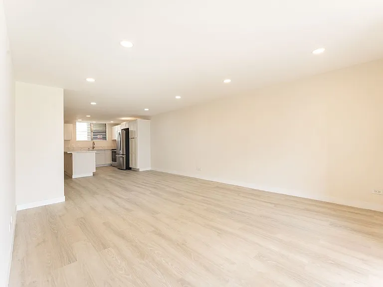 1717 Ala Wai Blvd #2402 — Photo 12