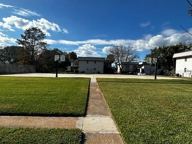 92 Windtree Ln #L — Photo 7