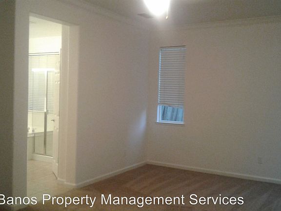 5th image of 581 Ashwood Ln