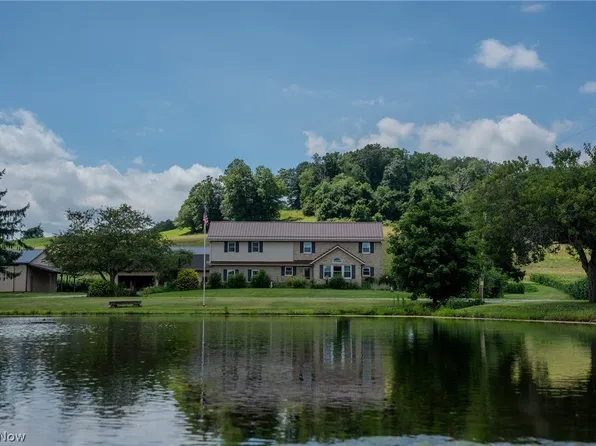 11091 Erie Ave SW, Beach City, OH 44608