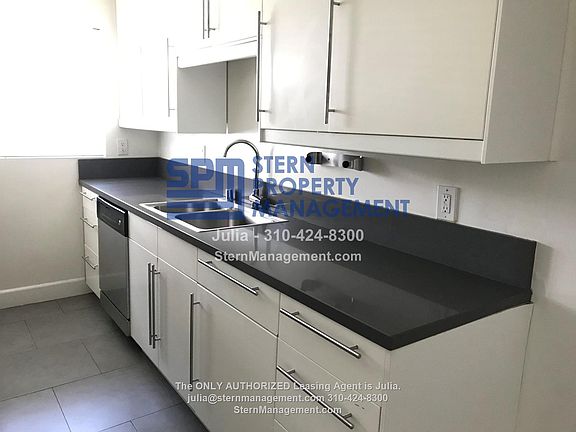 2nd image of 7535 Norton Ave APT 2