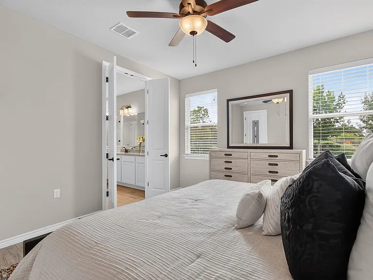 105 Harborside Dr #101 — Photo 19