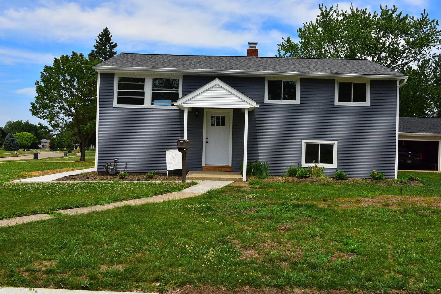 36645 Lakehurst Dr photo 1