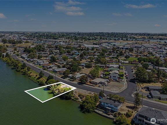 2nd image of 0 W Marina Drive