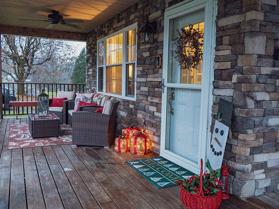 805 Robinson St, Barrackville, WV 26559 Zillow