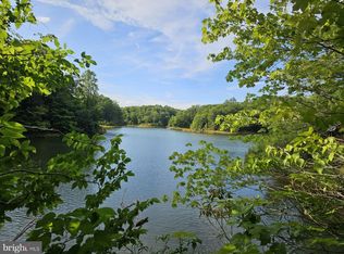 50 Lightfoot Dr, Montross, VA 22520
