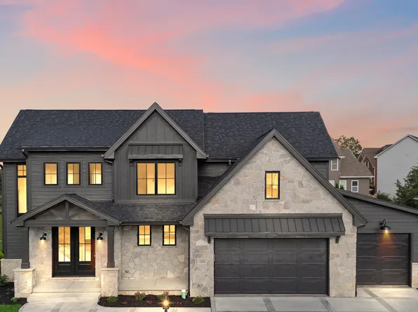 11095 Deer Creek Dr, Winfield, IN 46307