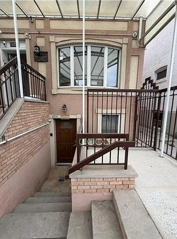 3065 Brighton 13th St