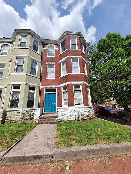400 W Grace St #3 — Photo 2