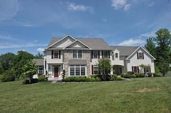 1st image of 301 Willits Way