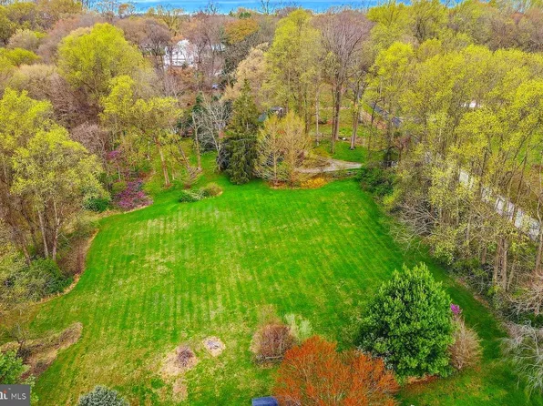 530 Clarks Ln, West Chester, PA 19382