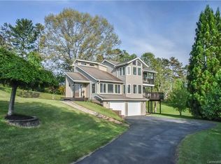 38 Alexander Hts, Leicester, NC 28748