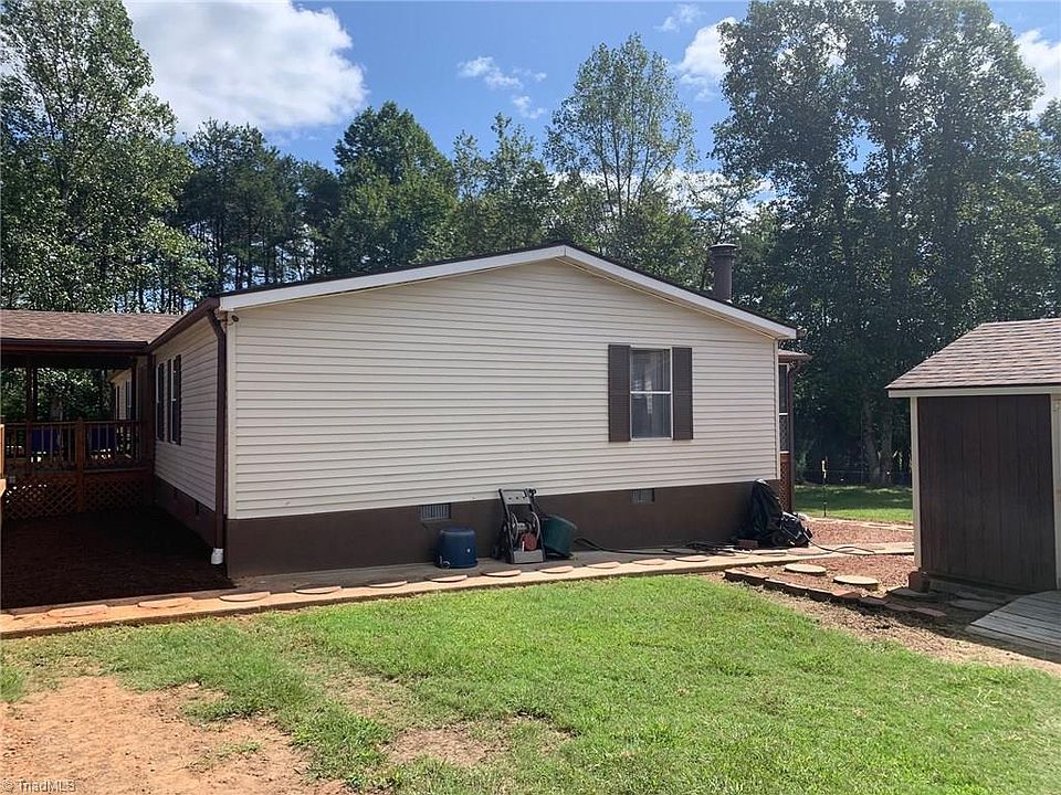 1st image of 250 Rodgers Ln