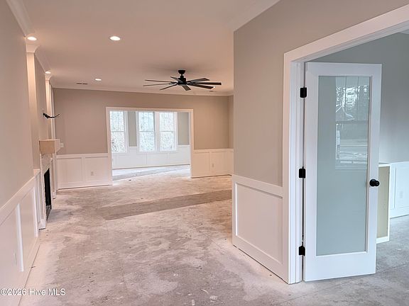 4th image of 1541 Grandiflora Drive
