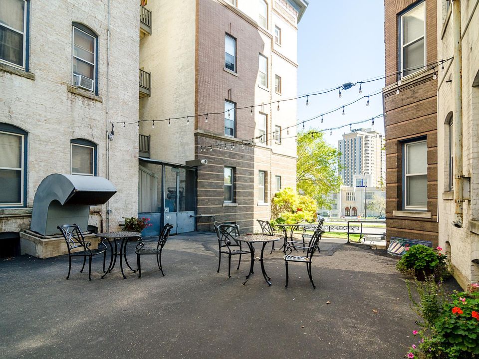 2nd image of 709 Douglas Ave APT 12