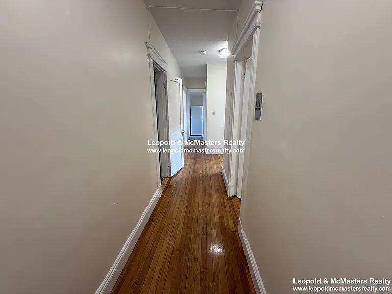 1124 Commonwealth Ave — Photo 78