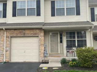 2104 Royal Ct, Royersford, PA 19468