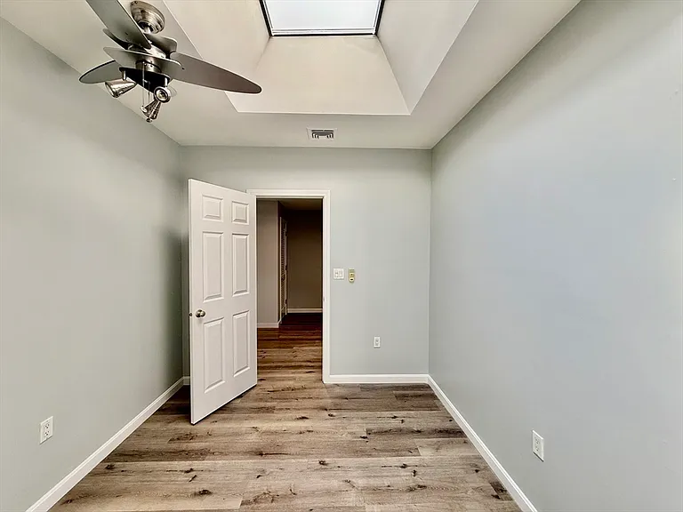 10 Weston Ave #41 — Photo 13
